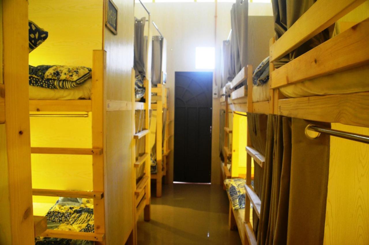 Salaam Namastey Backpackers Hostel Mumbai Exterior photo